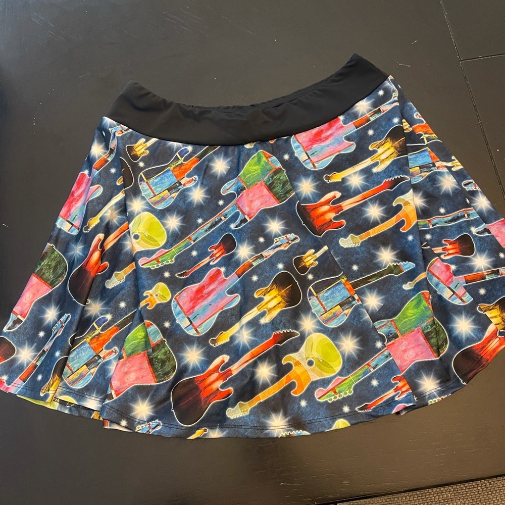 Smashdandy golf skort guitar print
